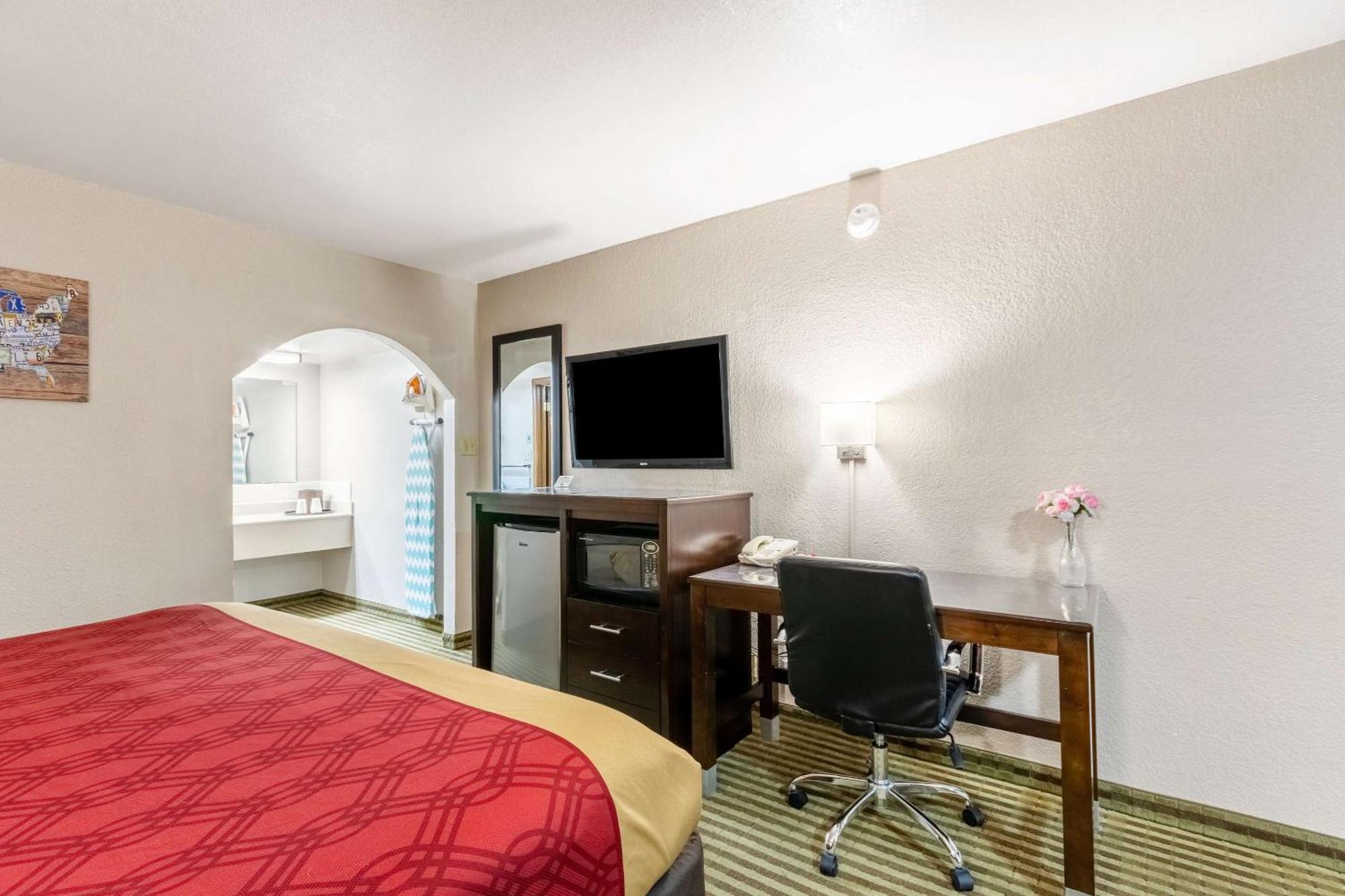 Econo Lodge Winfield Luaran gambar