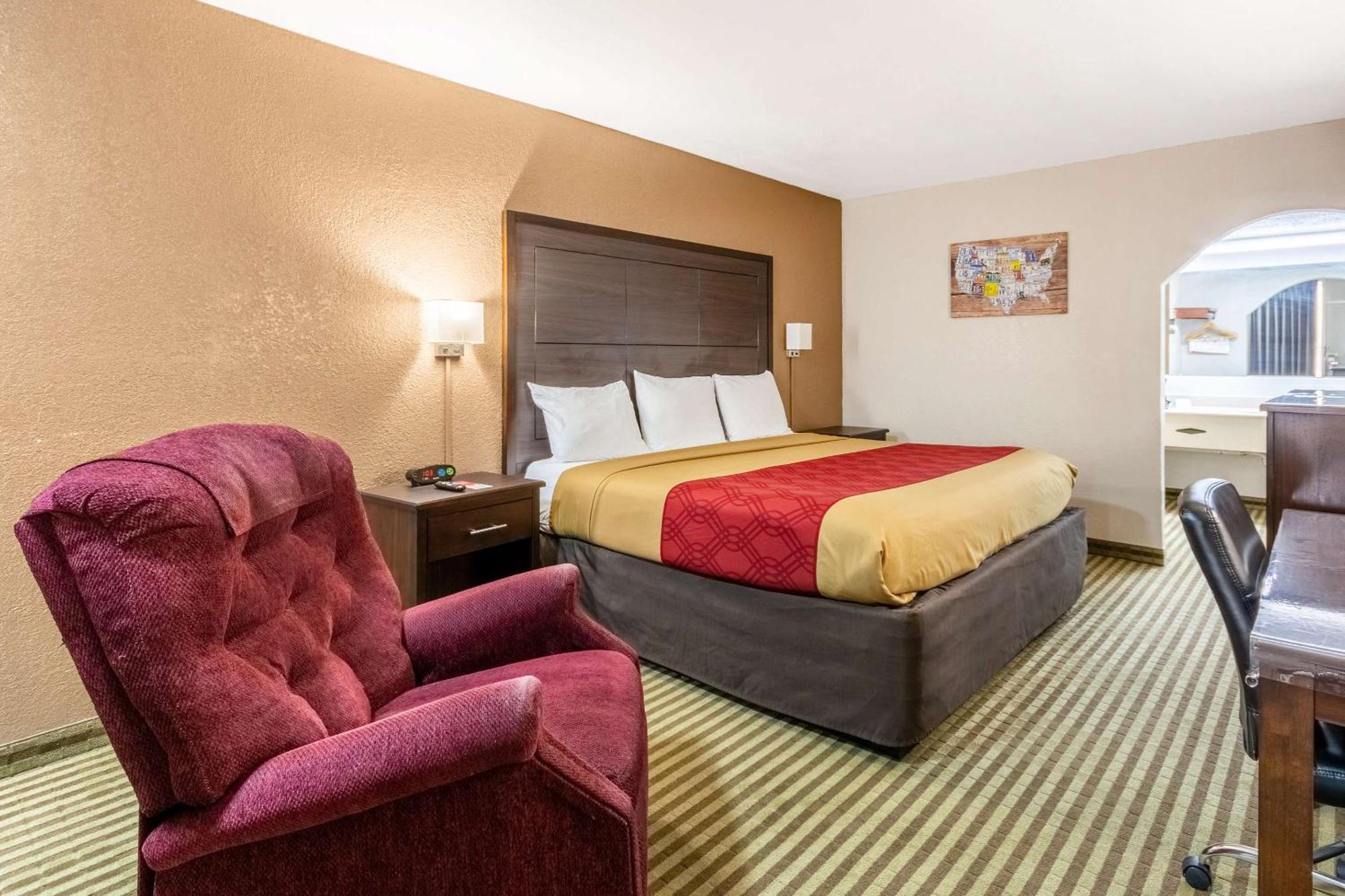 Econo Lodge Winfield Luaran gambar